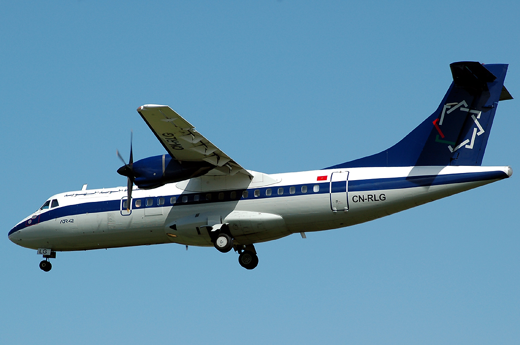 CN-RLG · ATR-42-300 · (LIS / LPPT)