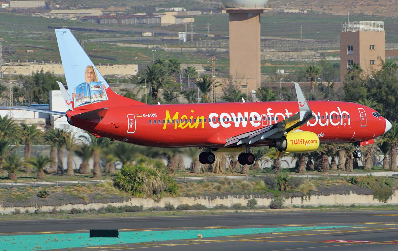D-ATUH · Boeing 737-8K5(WL) · (LPA / GCLP)