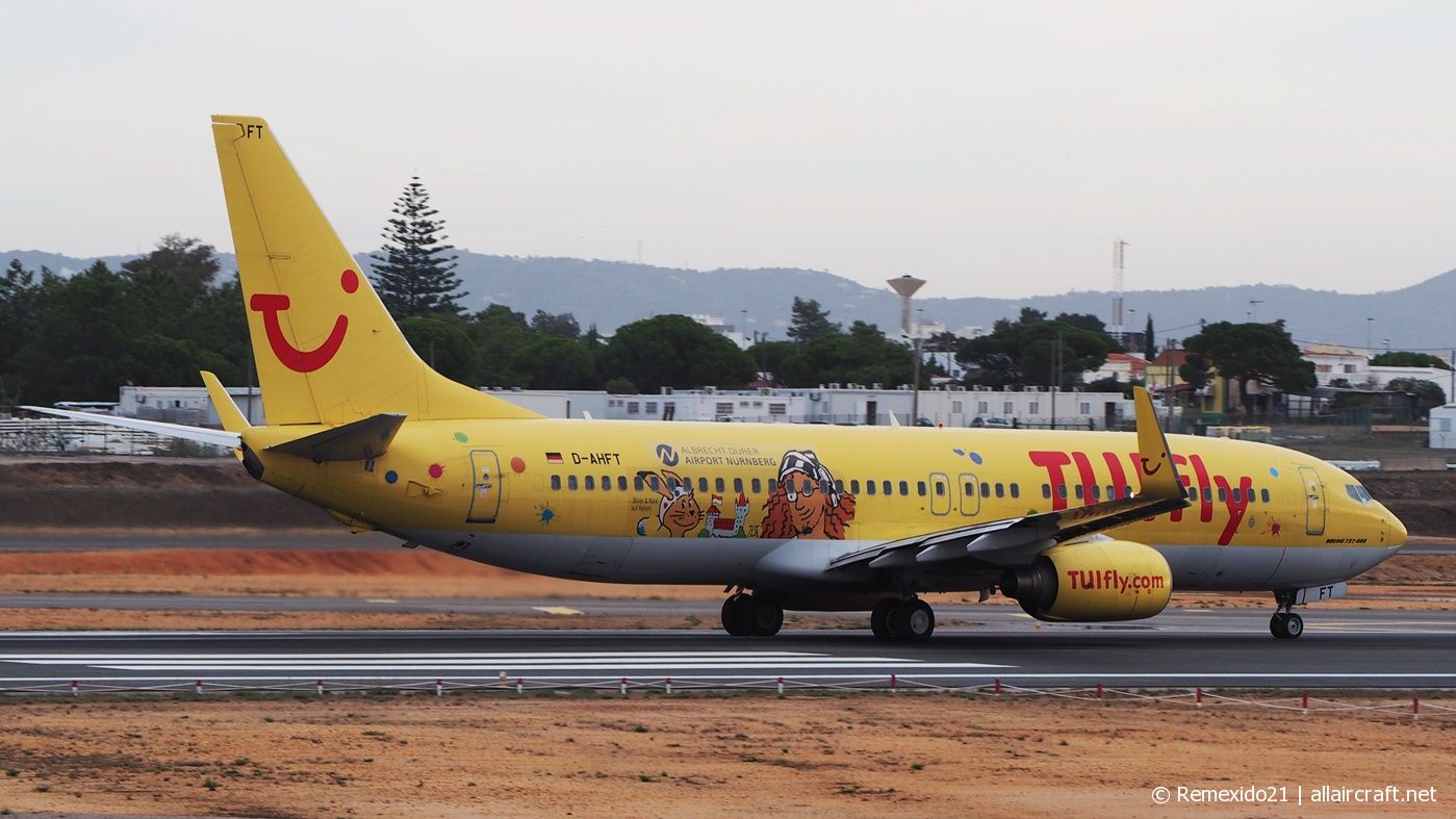 D-AHFT · Boeing 737-8K5(WL) · (FAO / LPFR)