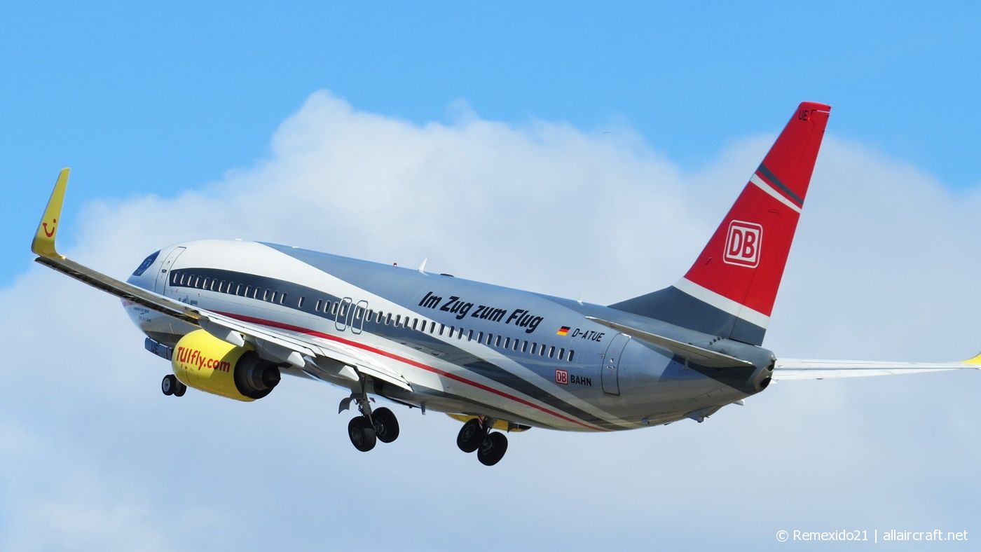 D-ATUE · Boeing 737-8K5(WL) · (FAO / LPFR)