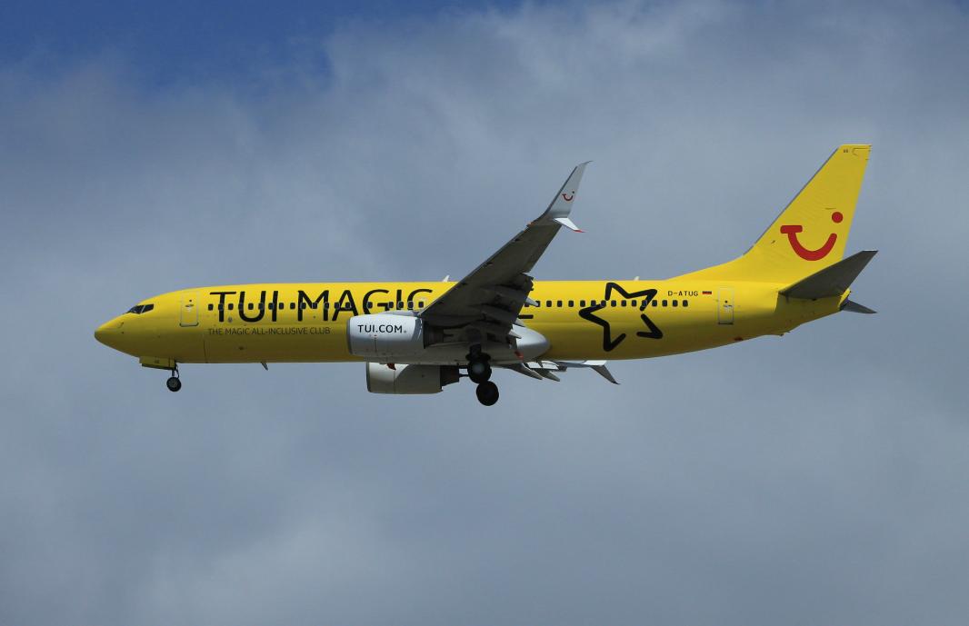 D-ATUG · Boeing 737-8K5(WL) · (LPA / GCLP)