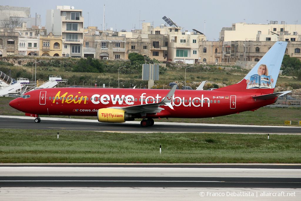 D-ATUH · Boeing 737-8K5(WL) · (MLA / LMML)