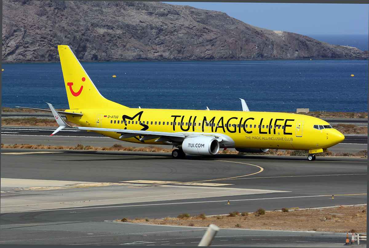 D-ATUG · Boeing 737-8K5(WL) · (LPA / GCLP)