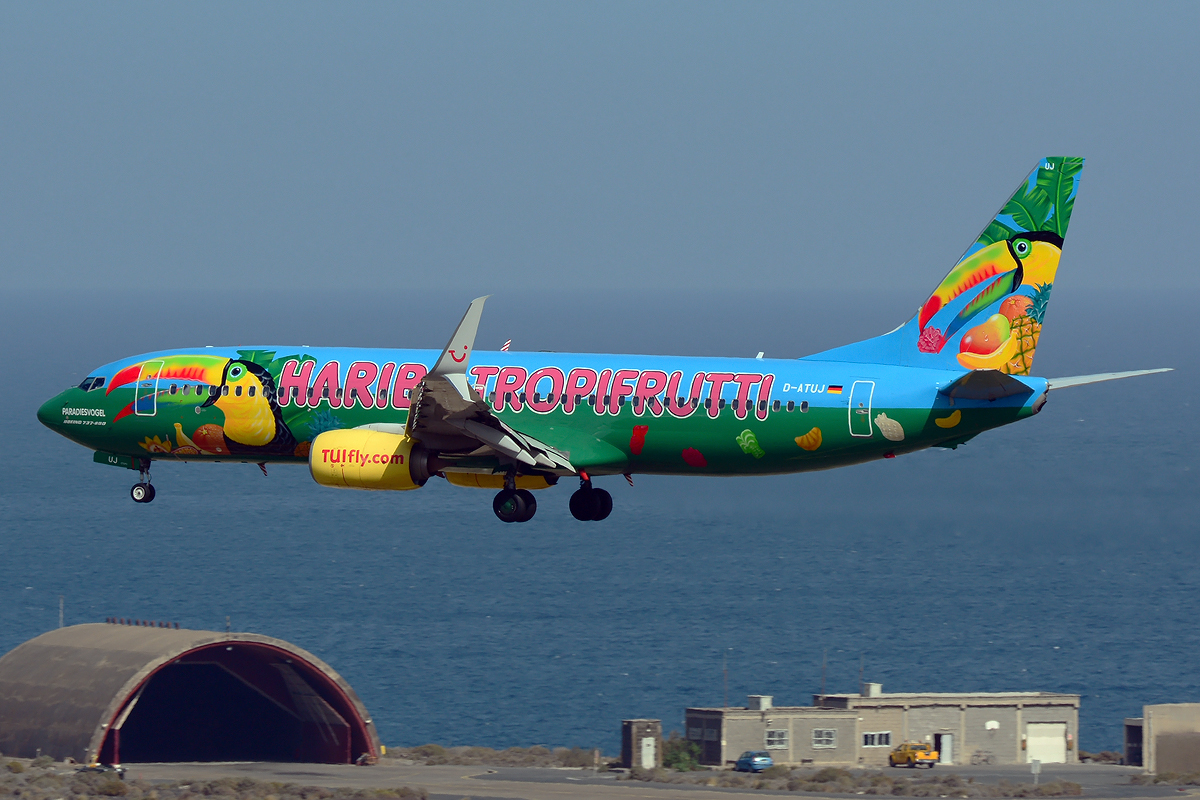 D-ATUJ · Boeing 737-8K5(WL) · (LPA / GCLP)