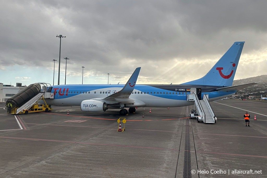 D-ABMQ (37780) 2013 Boeing 737-86J(WL)