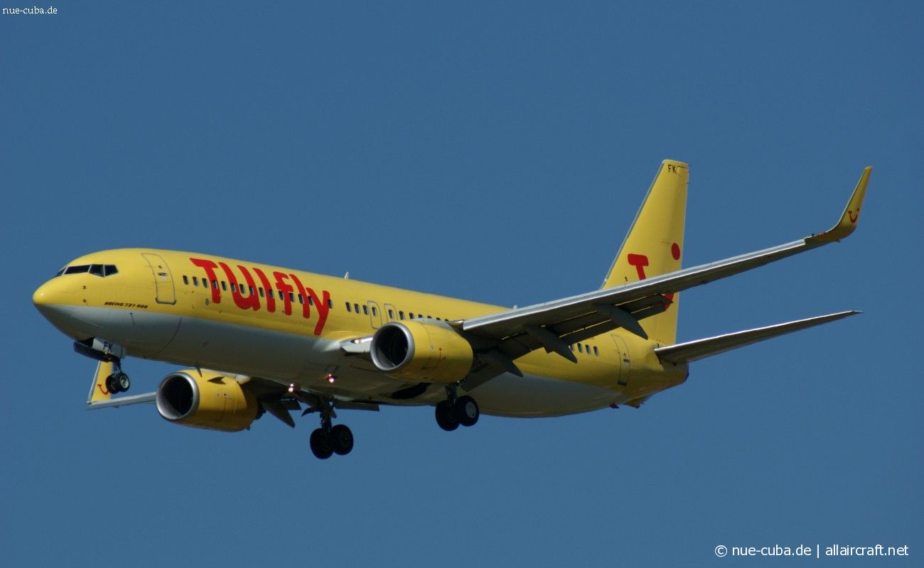 D-AHFK (27991) 1999 Boeing 737-8K5(WL)