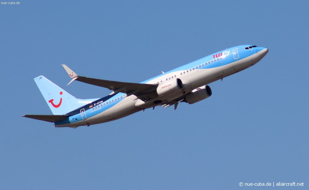 D-ATUN (41660) 2015 Boeing 737-8K5(WL)
