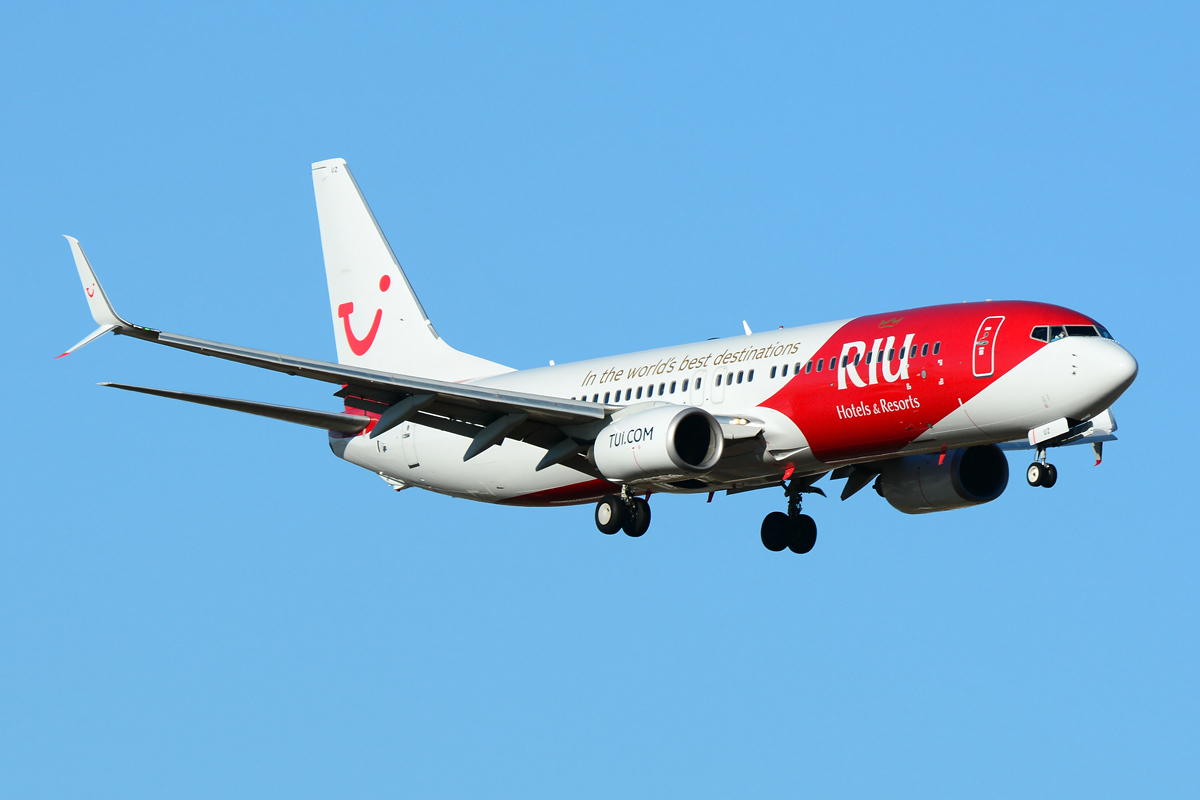 D-ATUZ · Boeing 737-8K5(WL) · (LPA / GCLP)