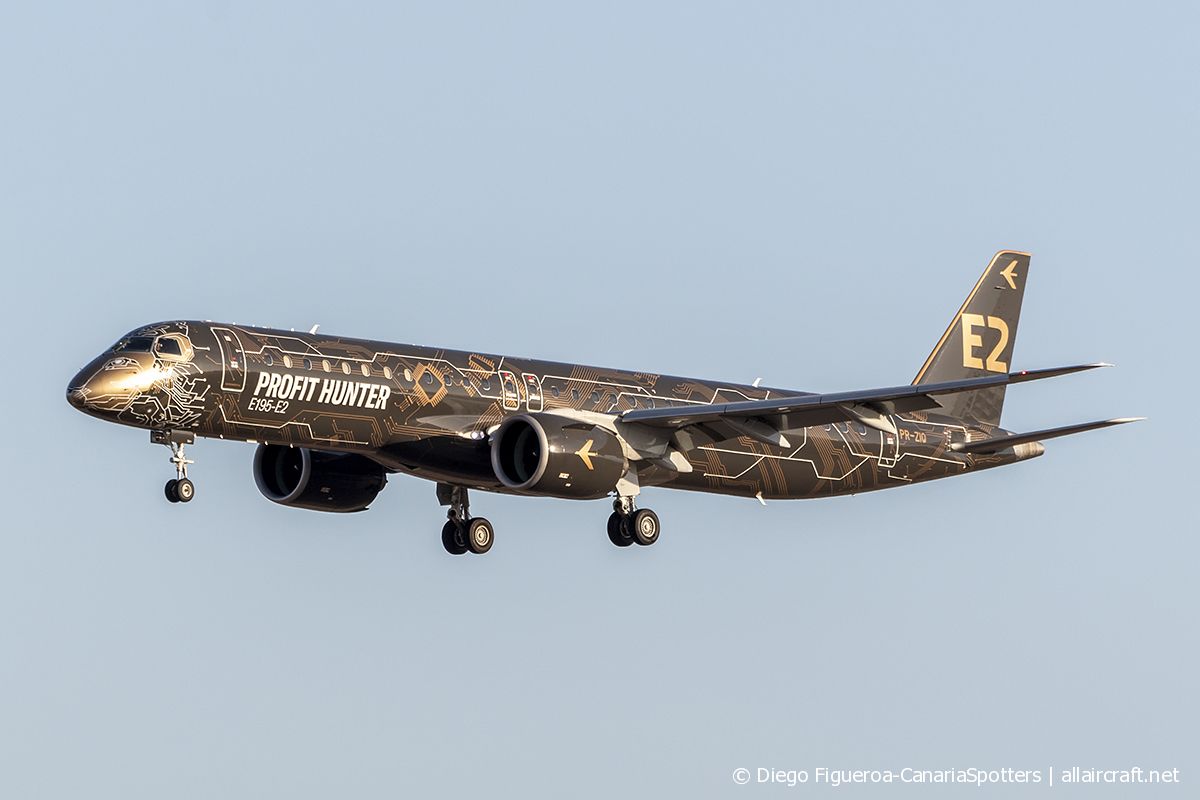 PR-ZIQ (19020041) Embraer 190-400STD