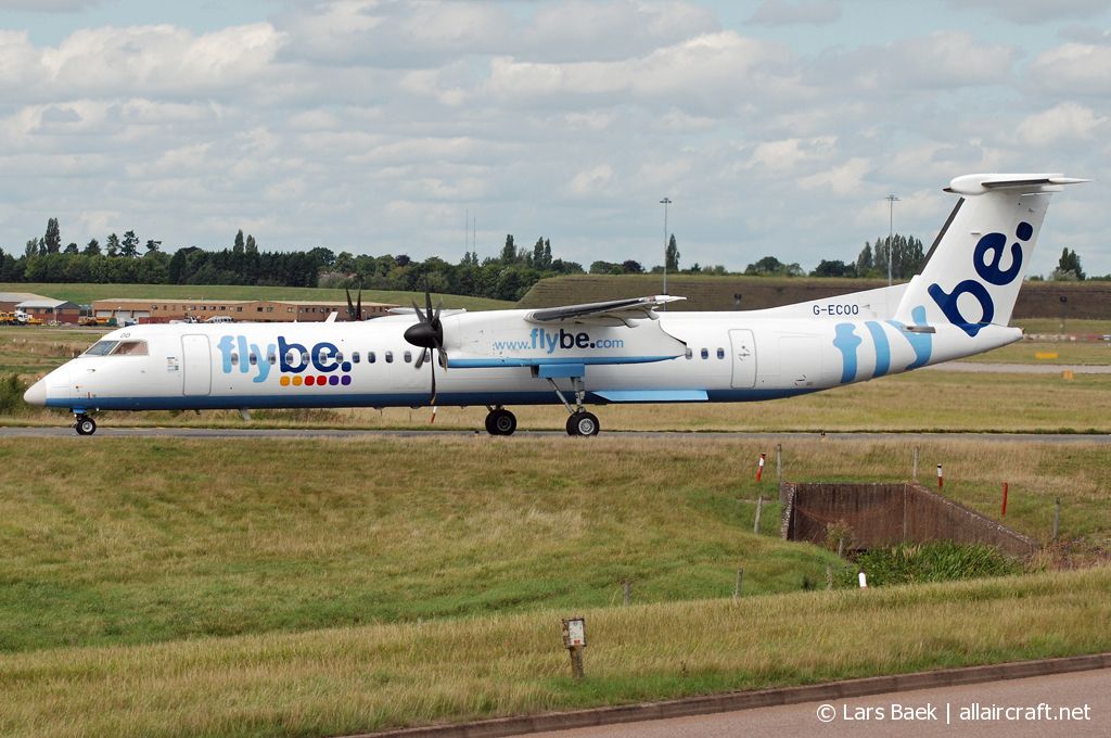 G-ECOO (4237) 2009 Bombardier Dash 8-Q402
