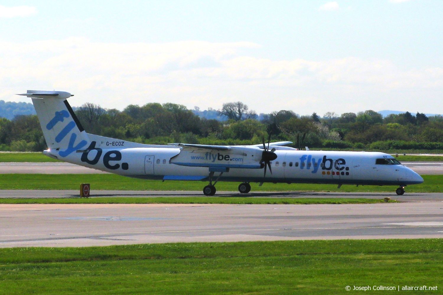 G-ECOZ · Bombardier Dash 8-Q402 · (MAN / EGCC)