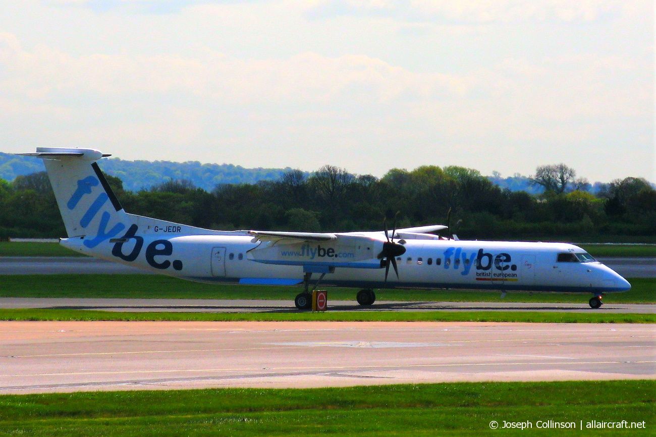 G-JEDR (4087) 2004 Bombardier Dash 8-Q401