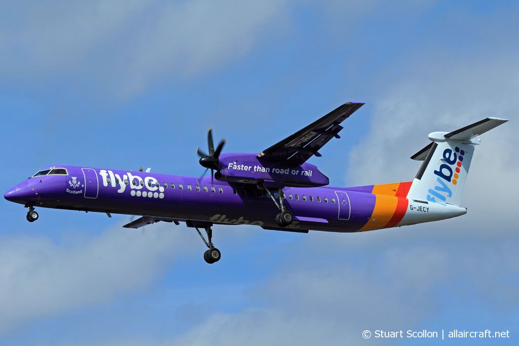 G-JECY (4157) Bombardier Dash 8-Q402
