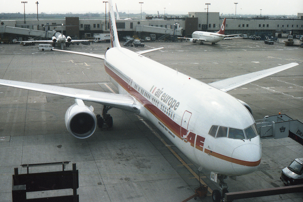 S7-AAQ (26387) 1992 Boeing 767-35HER