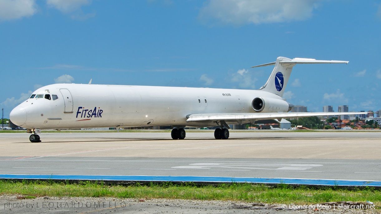 4R-EXM (53217) McDonnell Douglas MD-82SF