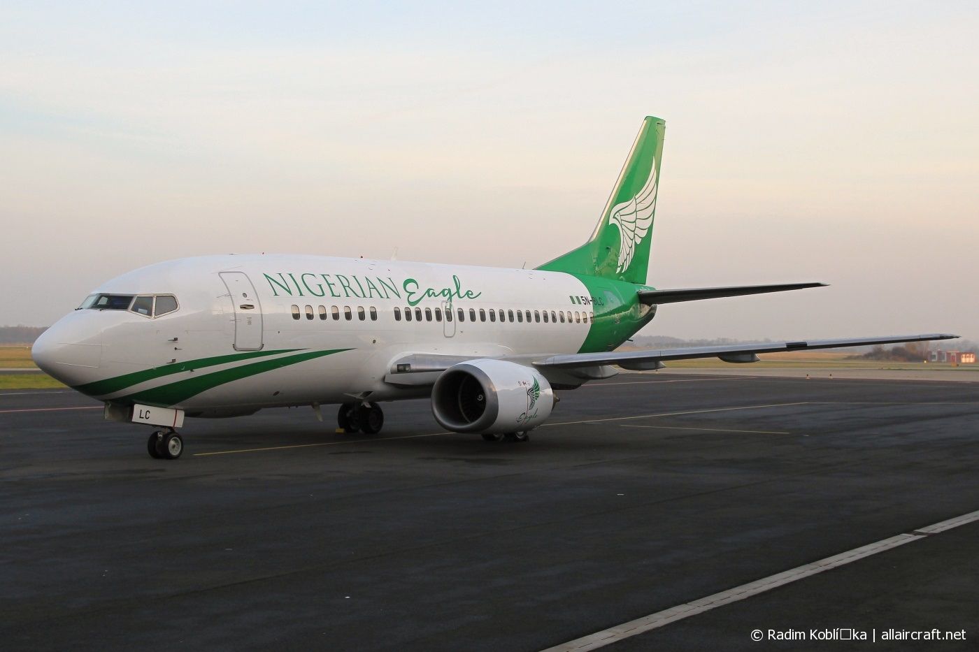 5N-BLC · Boeing 737-522 · (OSR / LKMT)