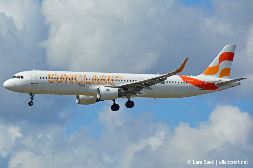OY-TCD · Airbus A321-211(WL) · (CPH / EKCH)