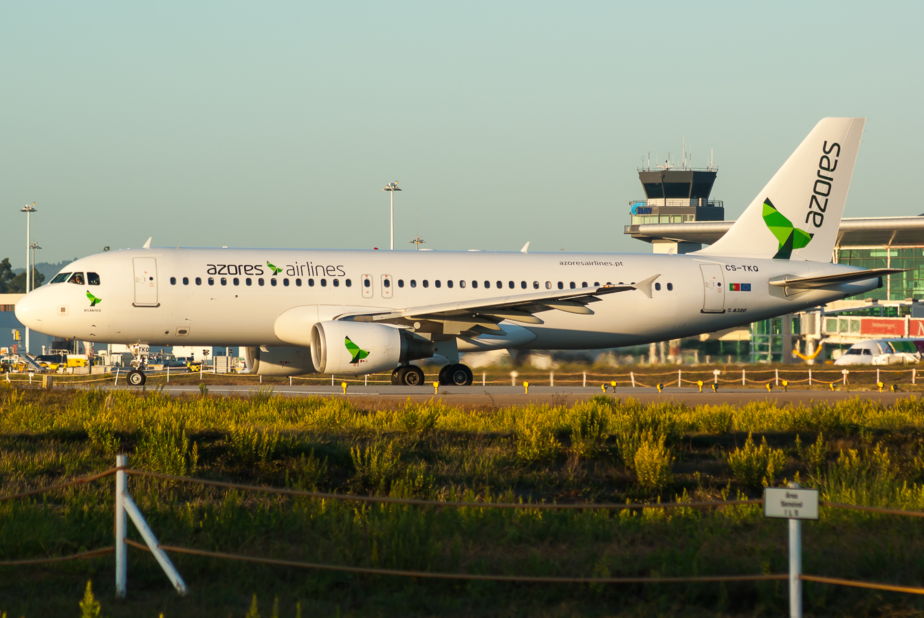 CS-TKQ · Airbus A320-214 · (OPO / LPPR)