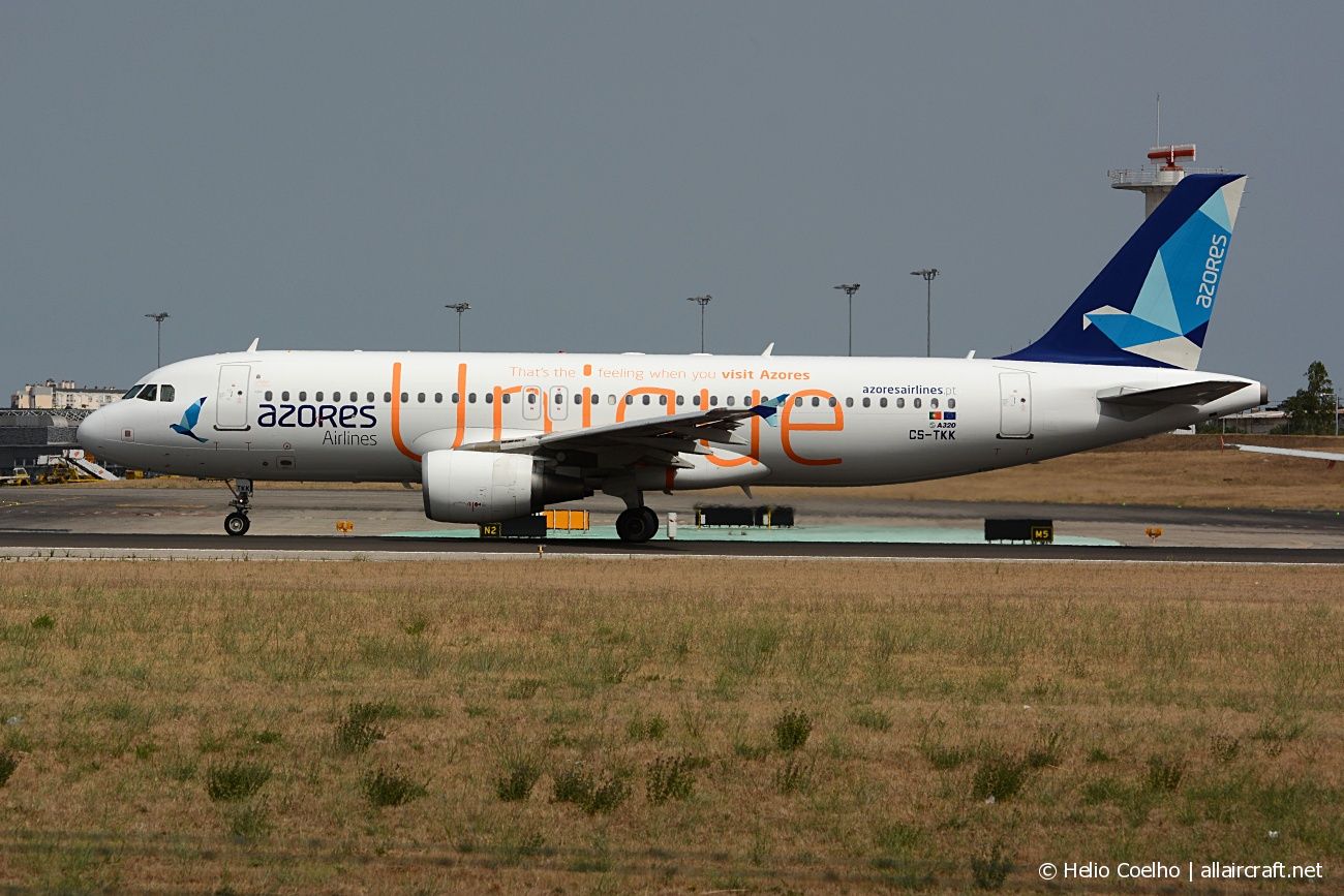 CS-TKK (2390) 2005 Airbus A320-214