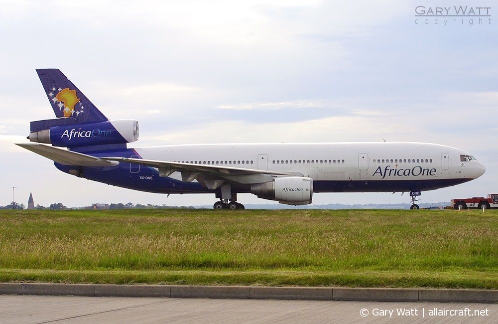 5X-ONE · McDonnell Douglas DC-10-30 · (LGW / EGKK)