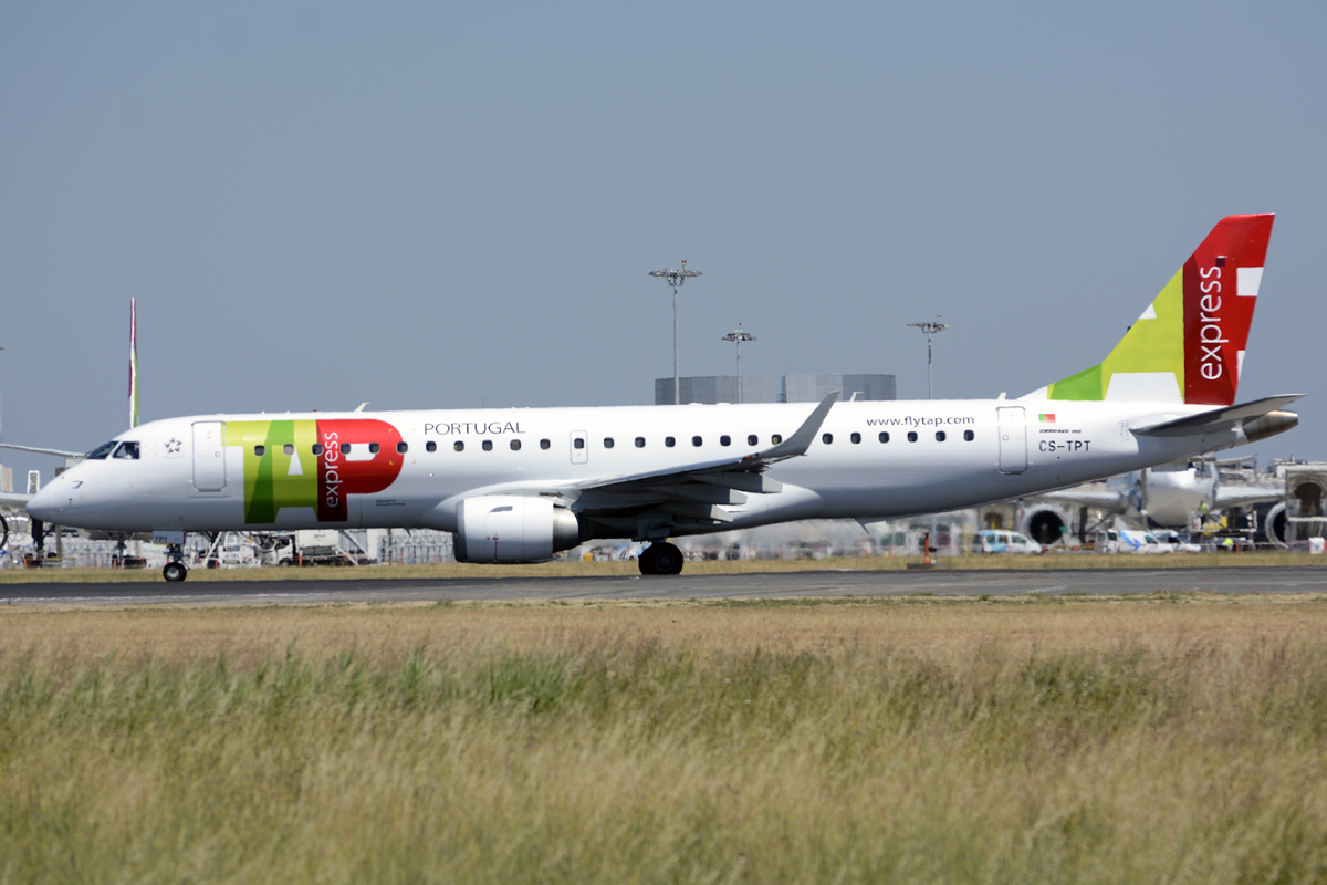 CS-TPT · Embraer 190-100LR · (LIS / LPPT)