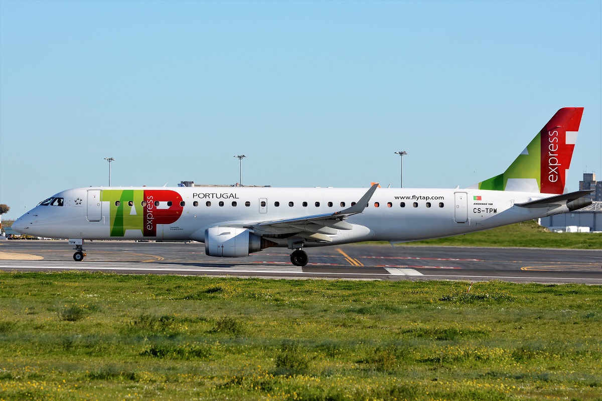 CS-TPW (19000550) Embraer 190-100LR