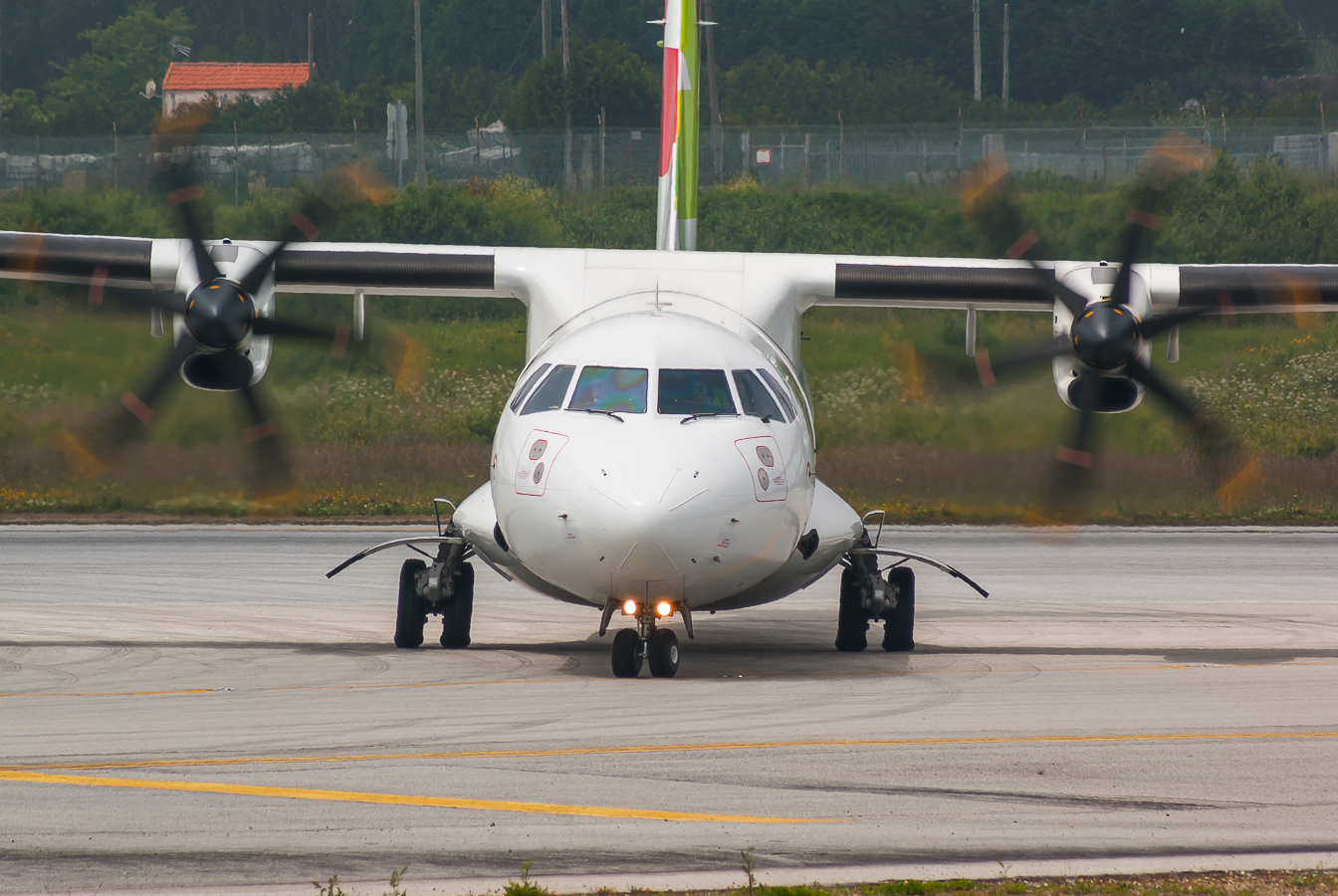 CS-DJE, (cn 1236), ATR 72-600