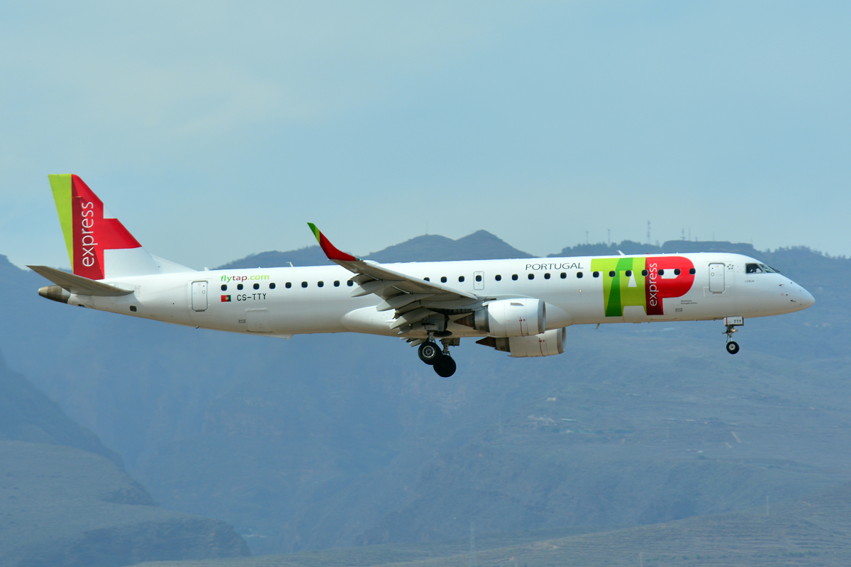 CS-TTY (19000609) Embraer 190-200IGW