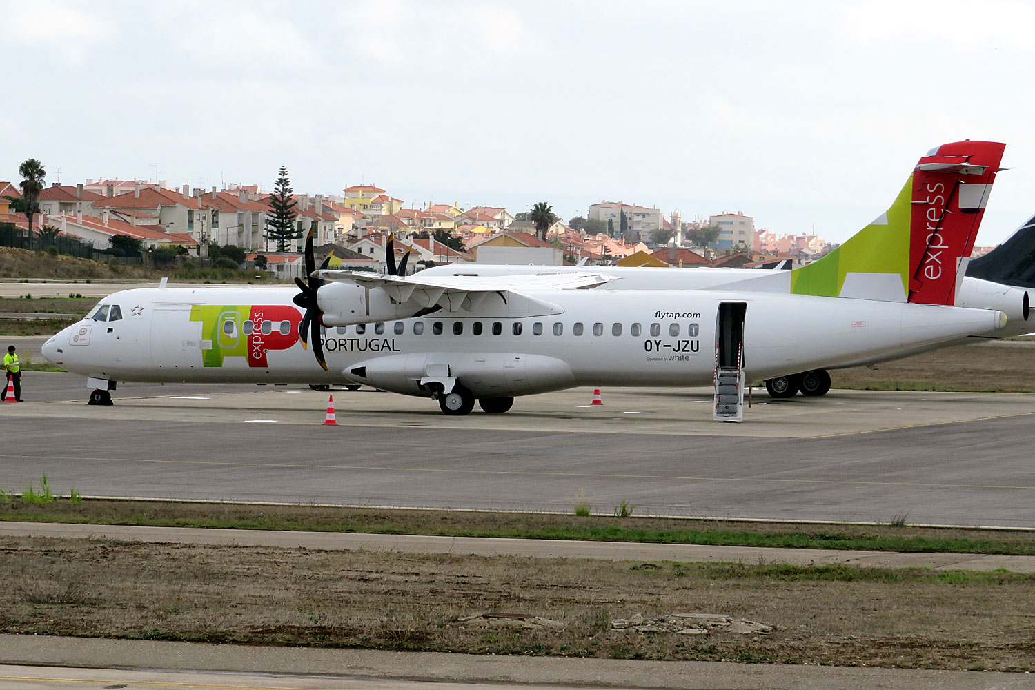 OY-JZU (723) 2005 ATR-72-500