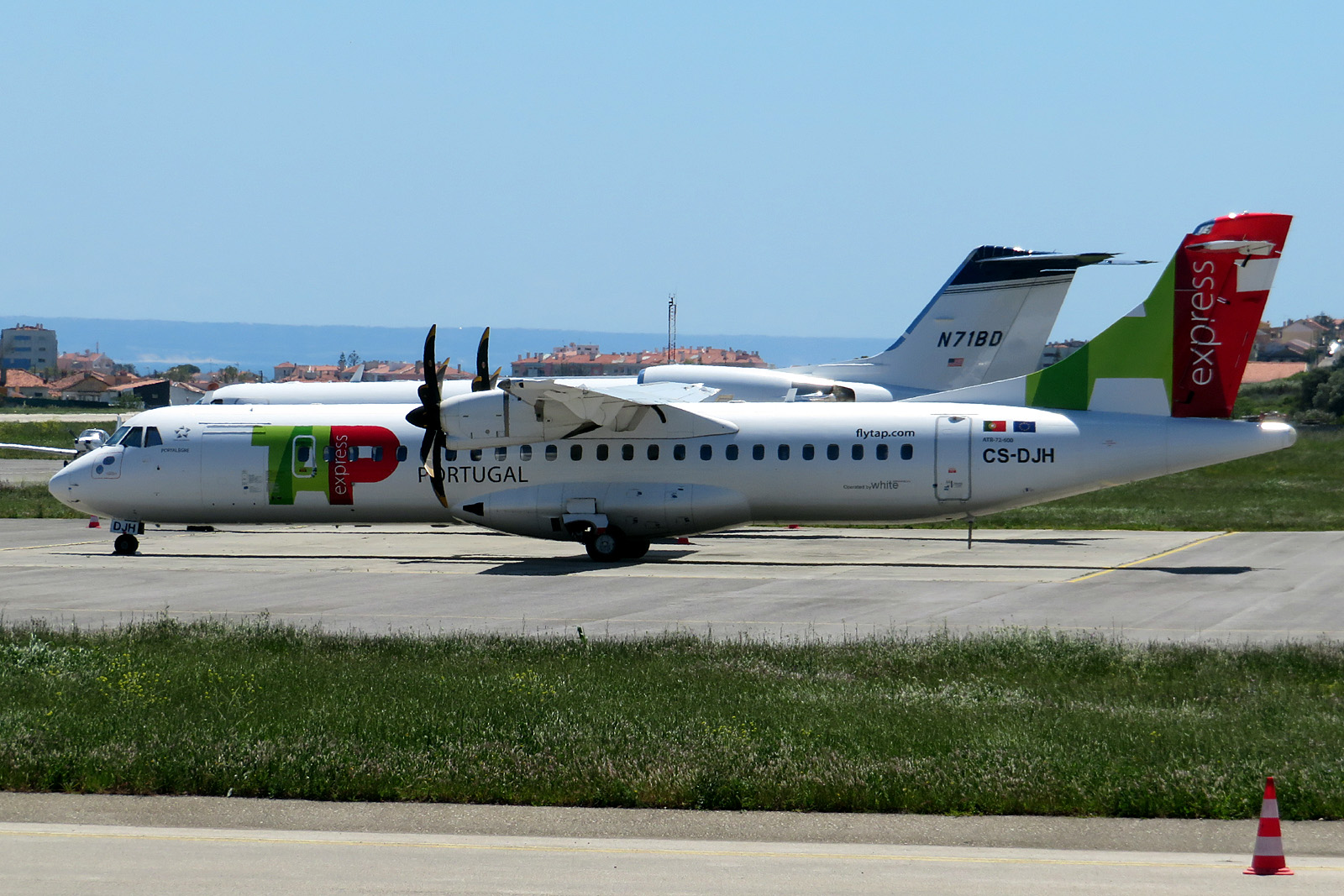 CS-DJH · ATR-72-600 · (LPCS)
