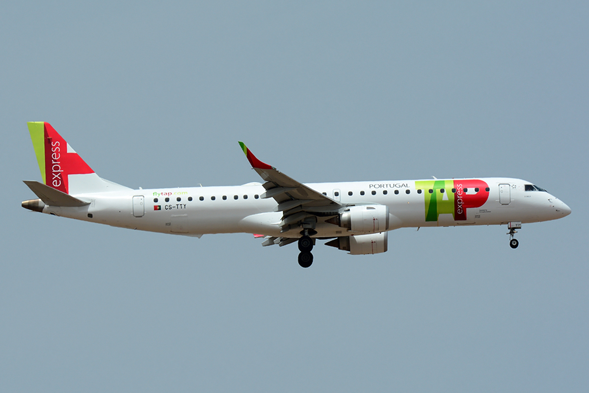 CS-TTY (19000609) Embraer 190-200IGW