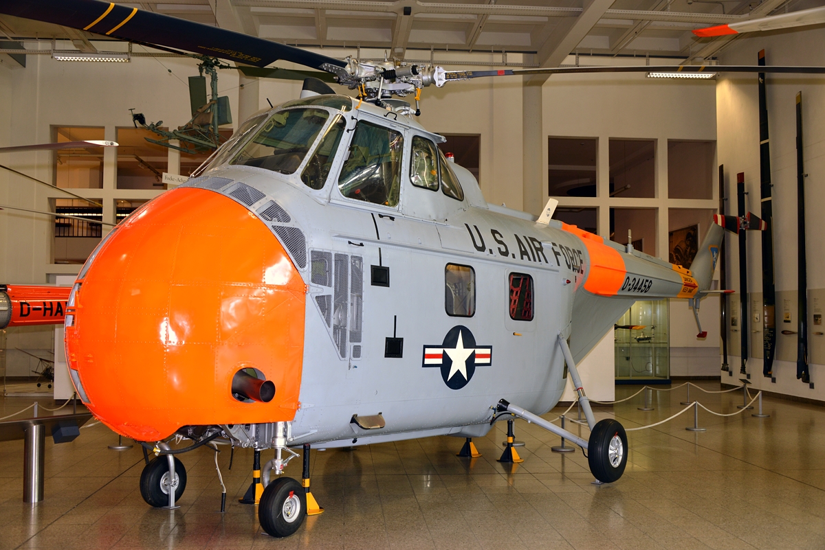 53-4458 · Sikorsky H-19B Chickasaw · -