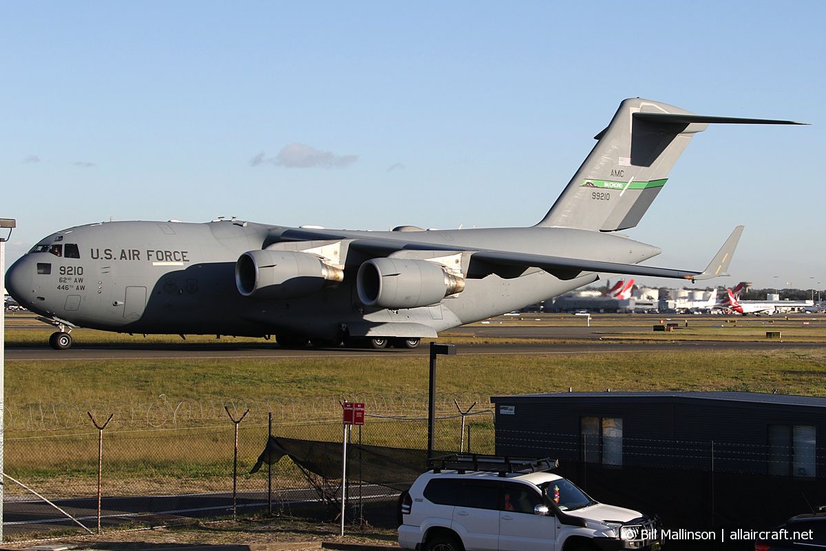 09-9210 · Boeing C-17A Globemaster III · (SYD / YSSY)