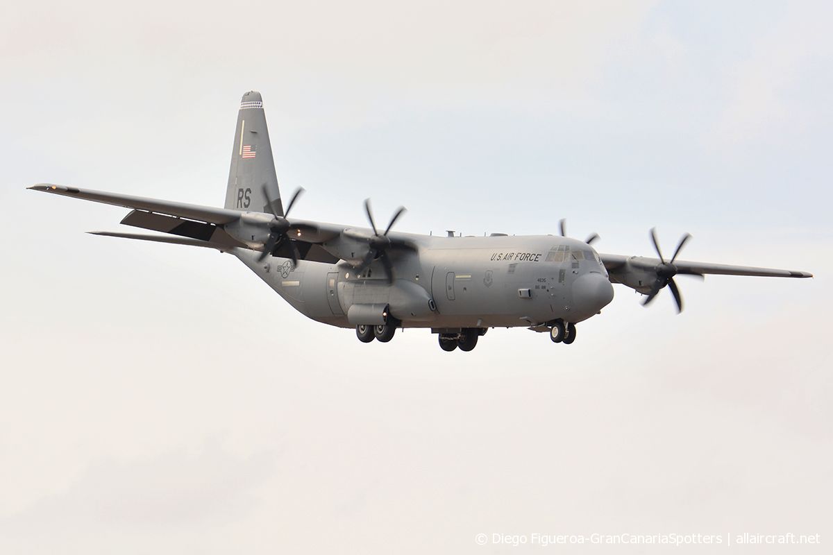 07-4635 (382-5595) Lockheed Martin C-130J-30 Hercules
