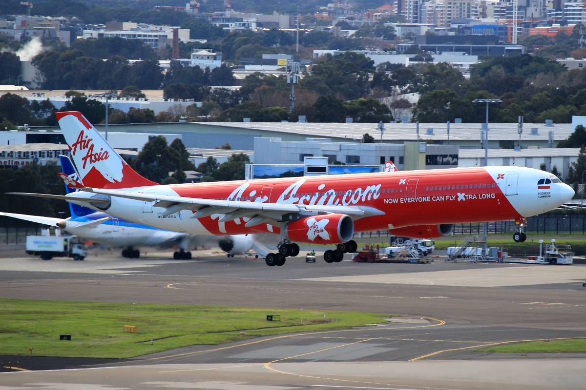PK-XRC · Airbus A330-343 · (SYD / YSSY)