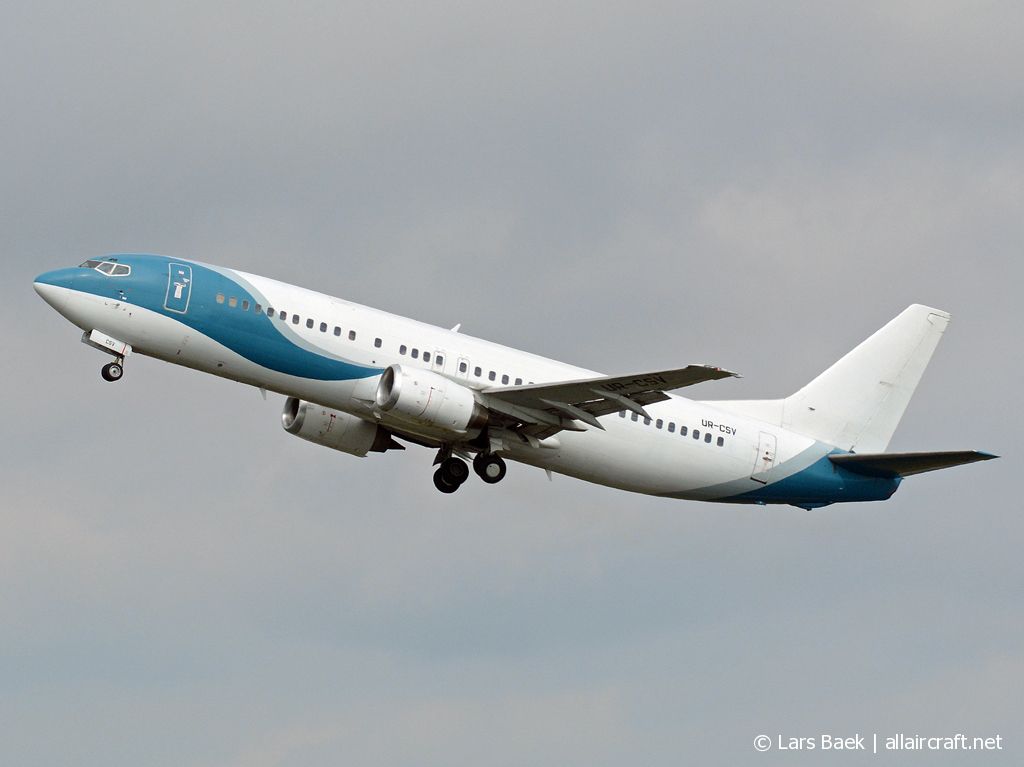 UR-CSV (27831) 1994 Boeing 737-4K5