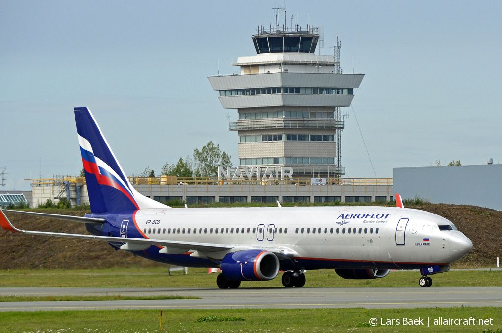 VP-BCD (cn 41215) Boeing 737-8LJ