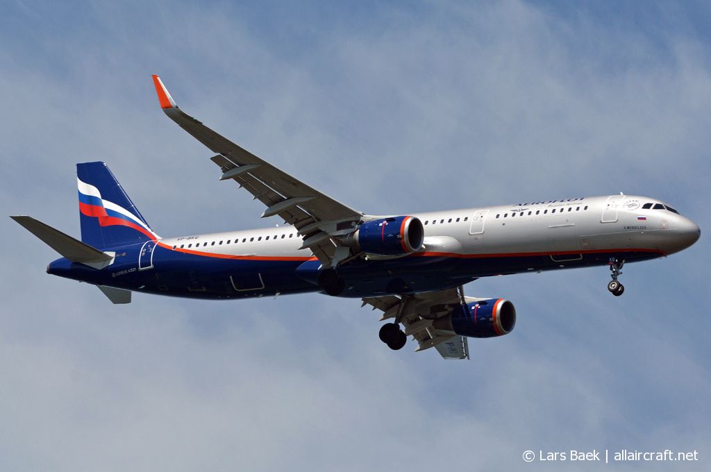 VP-BKQ (cn 7801) Airbus A321-211
