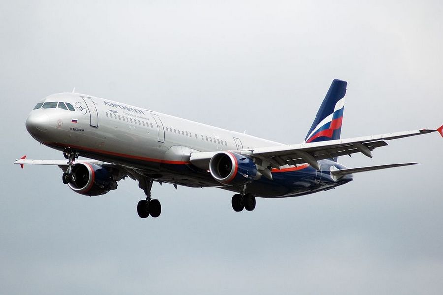 VQ-BEF (cn 4103) Airbus A321-211