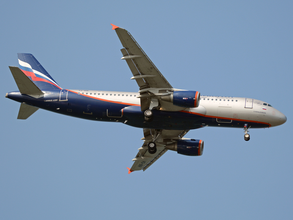 VQ-BIR, (cn 4625), Airbus A320-214