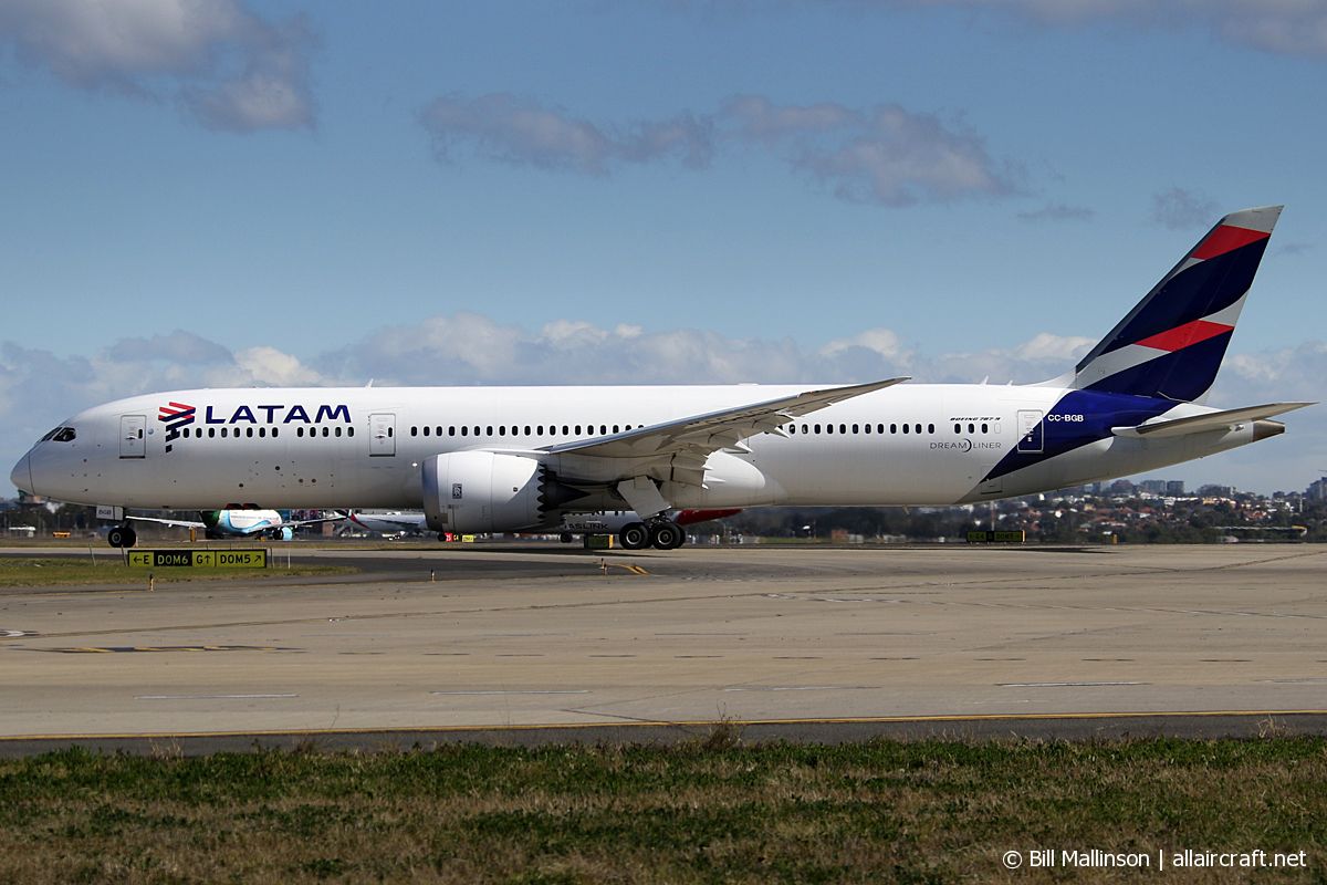 CC-BGB (35318) 2015 Boeing 787-9 Dreamliner