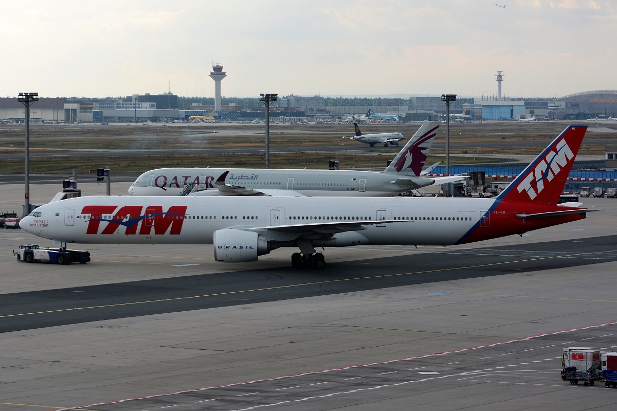 PT-MUE · Boeing 777-32W/ER · (FRA / EDDF)