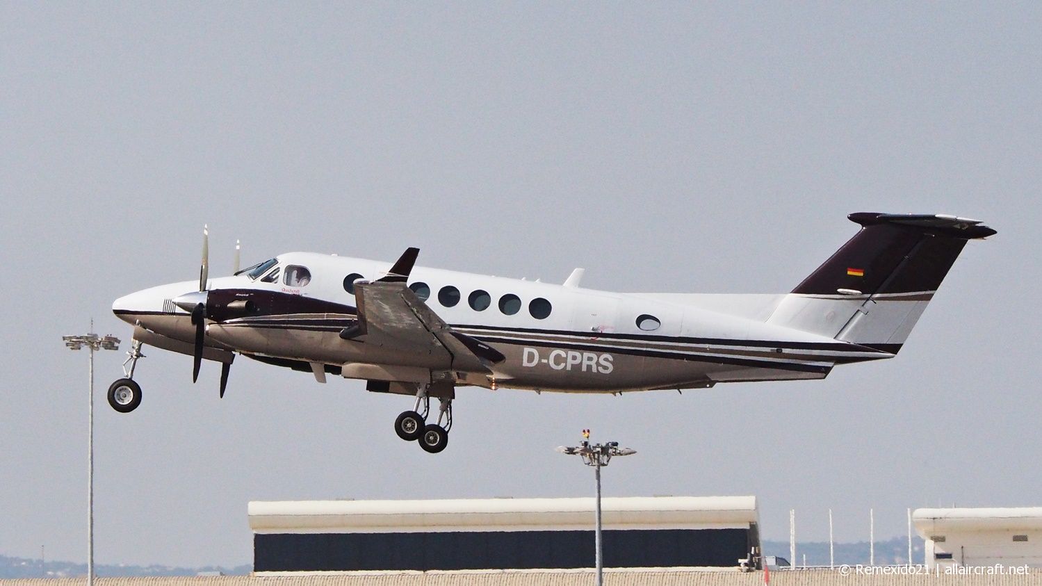 D-CPRS (FL-631) 2009 Beechcraft B300
