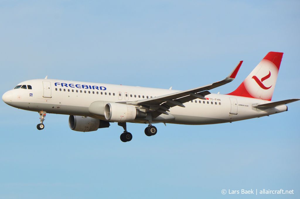 TC-FHN (5673) 2013 Airbus A320-214(WL)