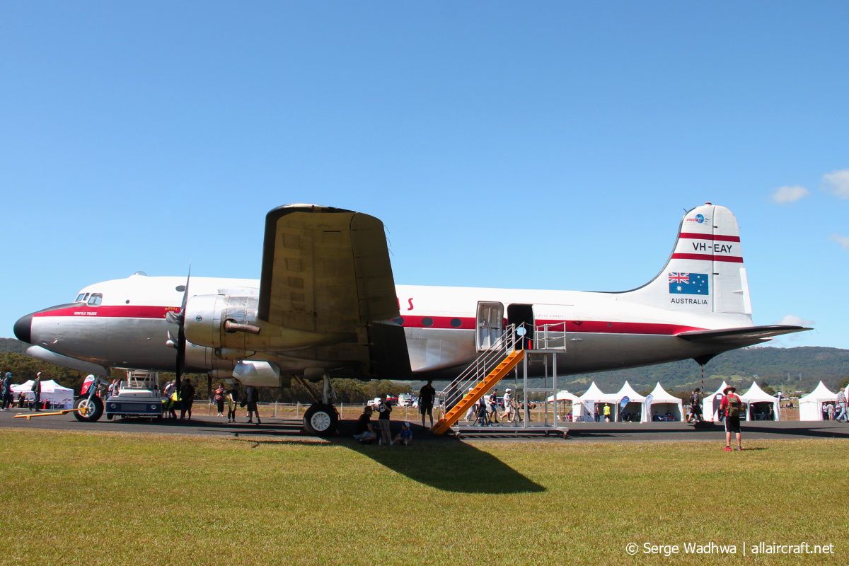 VH-EAY (27352) 1944 Douglas C-54E Skymaster
