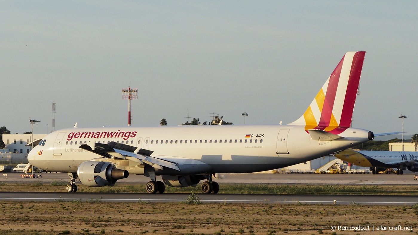 D-AIQS · Airbus A320-211 · (FAO / LPFR)