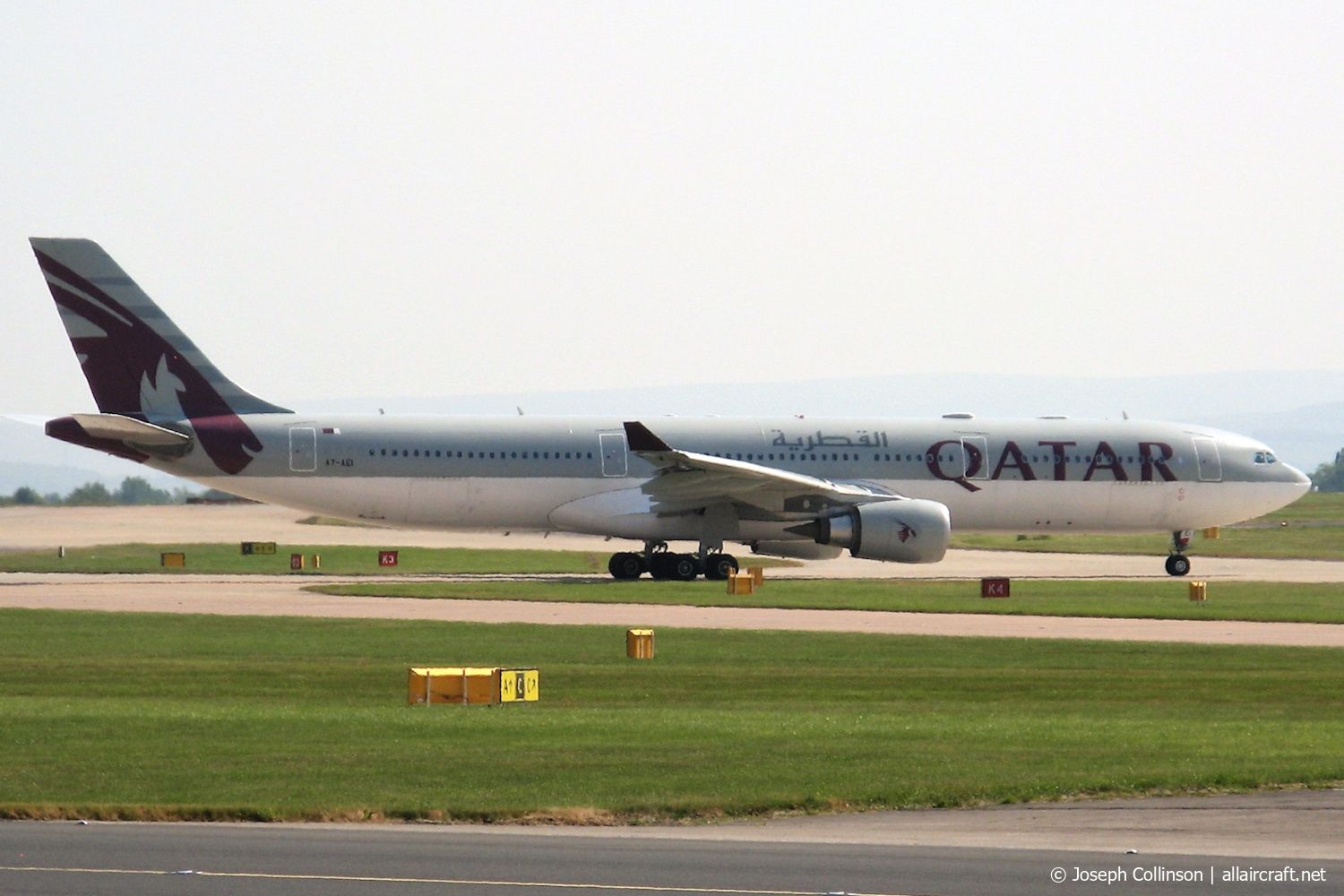 A7-AEI (813) 2006 Airbus A330-302