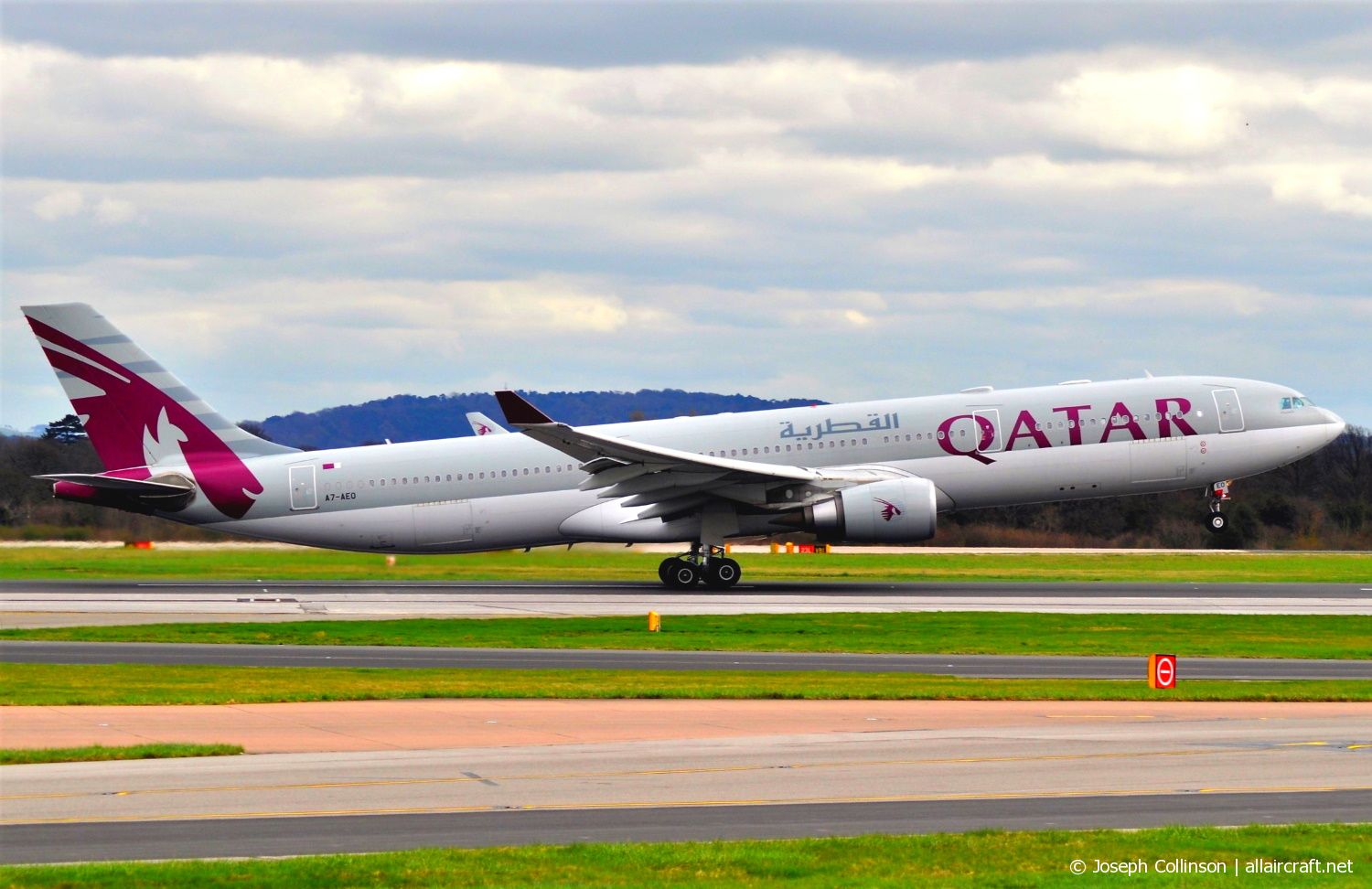 A7-AEO (918) 2008 Airbus A330-302