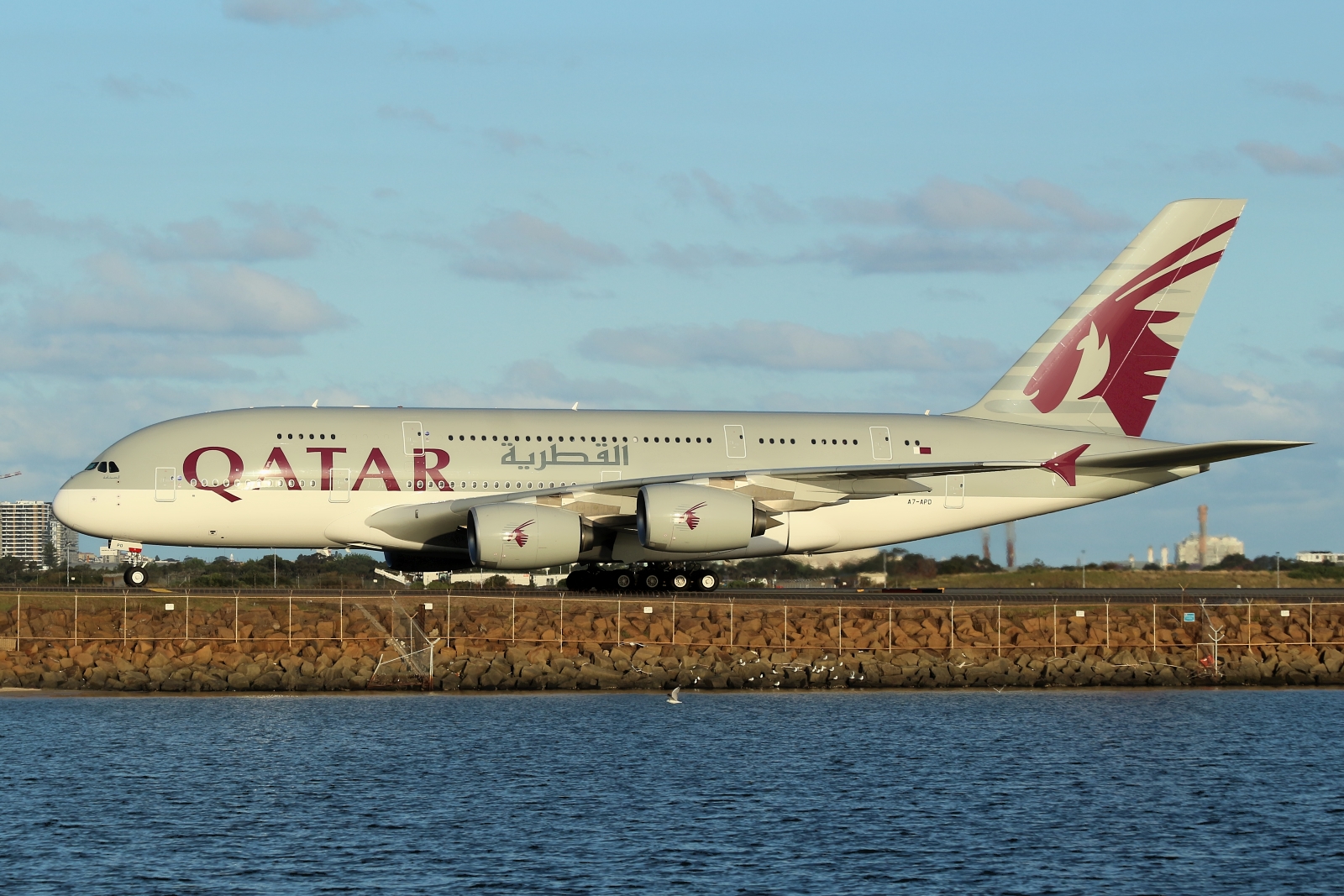 A7-APD · Airbus A380-861 · (SYD / YSSY)