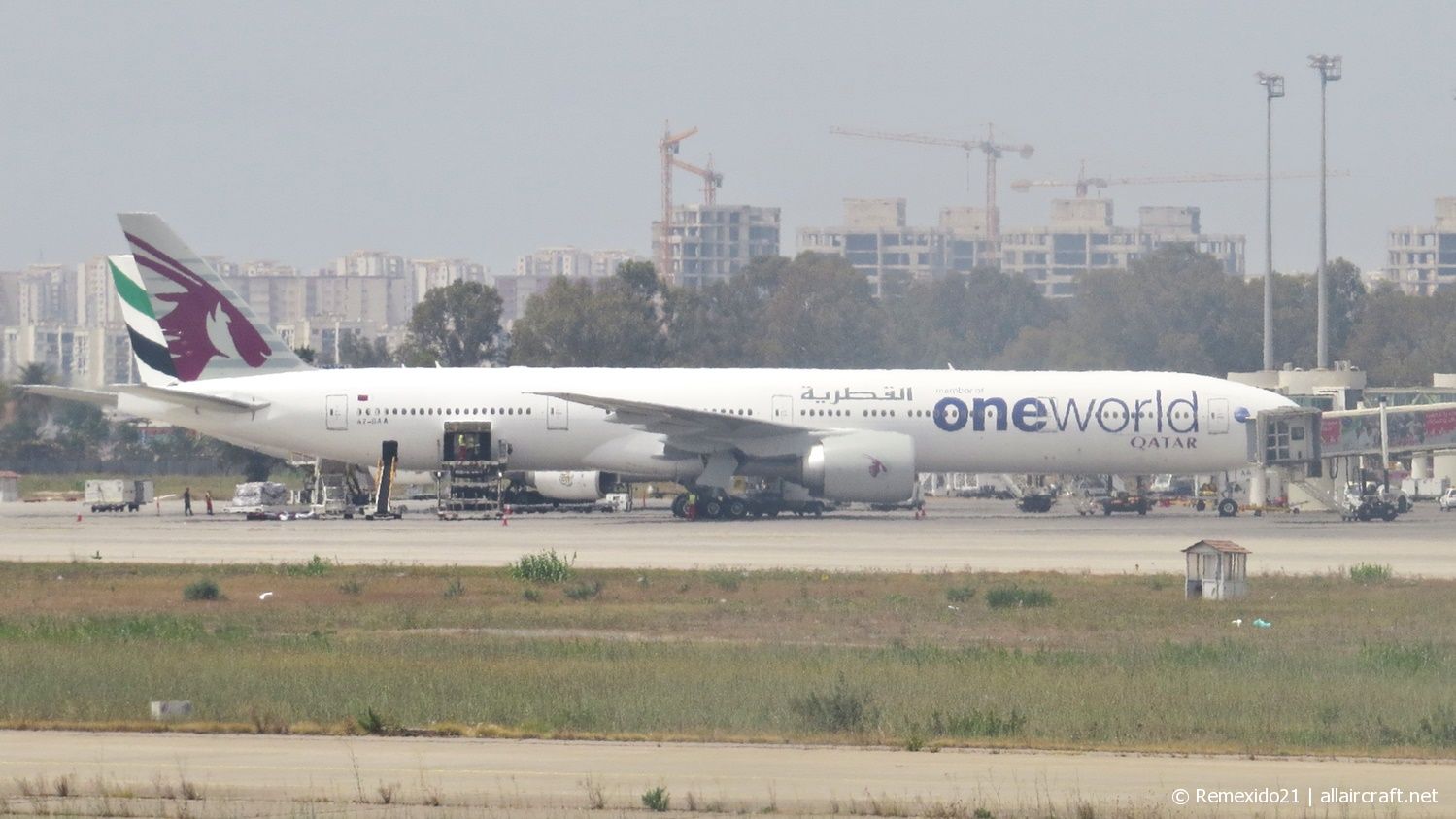 A7-BAA · Boeing 777-3DZ/ER · (ALG / DAAG)
